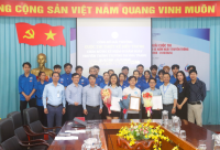 Award ceremony of the Logo Design Contest to celebrate the 65th Anniversary of Nha Trang University's Tradition Day