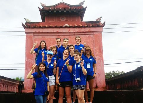 Students from Southern Cross University, Australia attend a summer program at NTU
