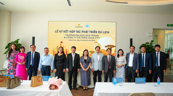 Nha Trang University Signs Training Cooperation Agreement with Vega City Joint Stock Company